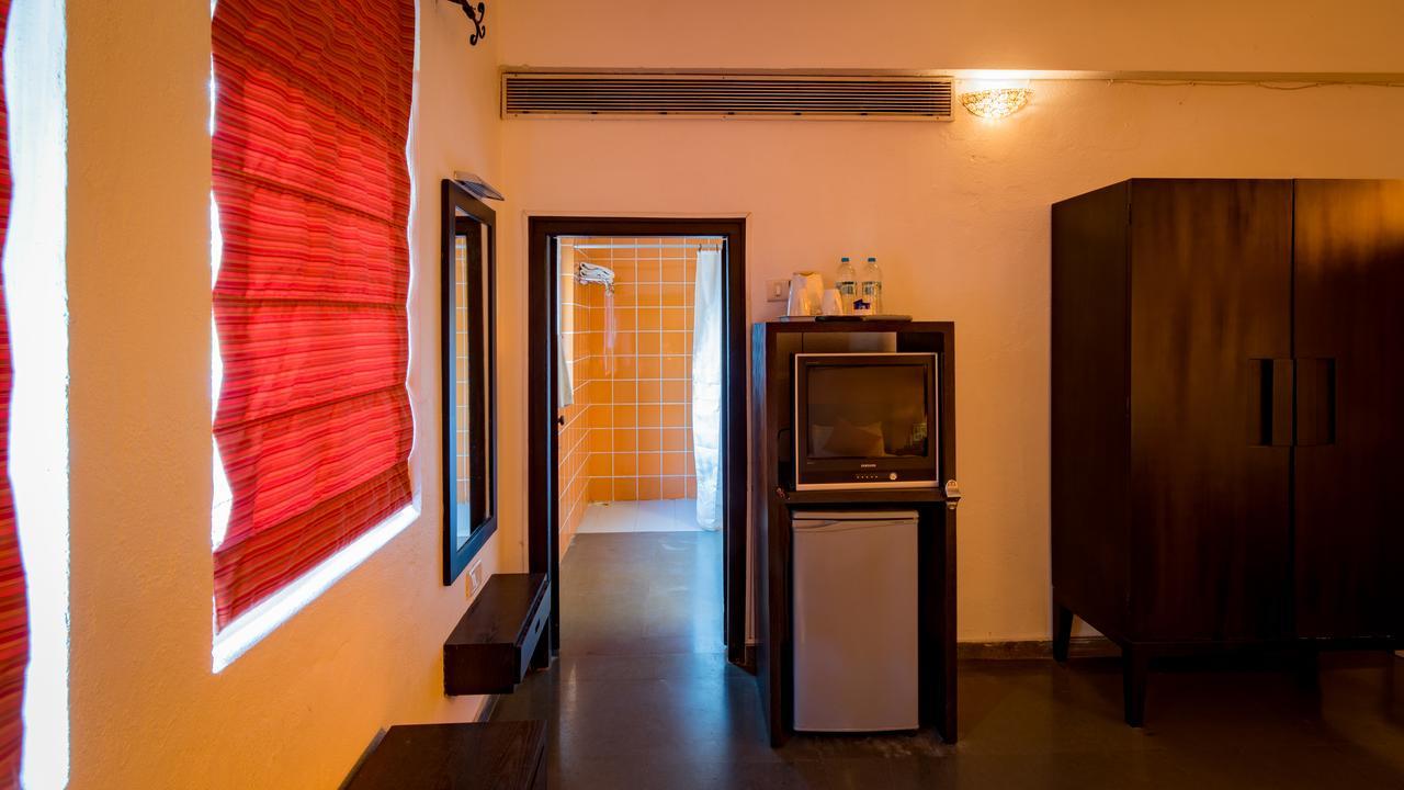 Waters Boutique Hotel By Spectrum Holiday GOA מראה חיצוני תמונה